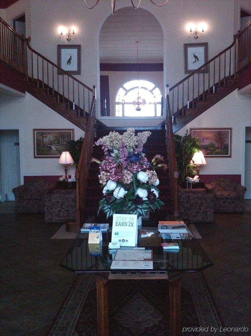 White Columns Inn 汤姆森 内观 照片