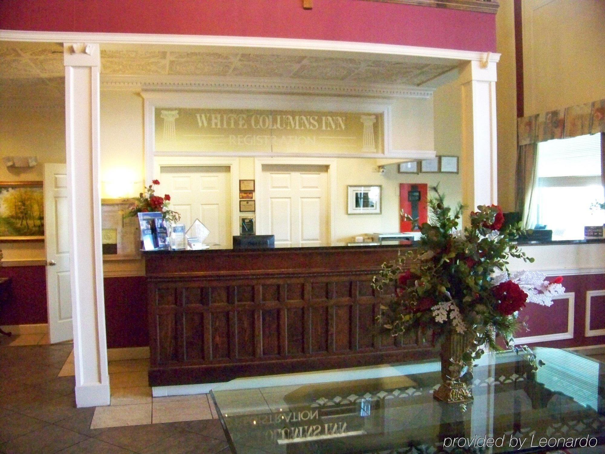 White Columns Inn 汤姆森 内观 照片