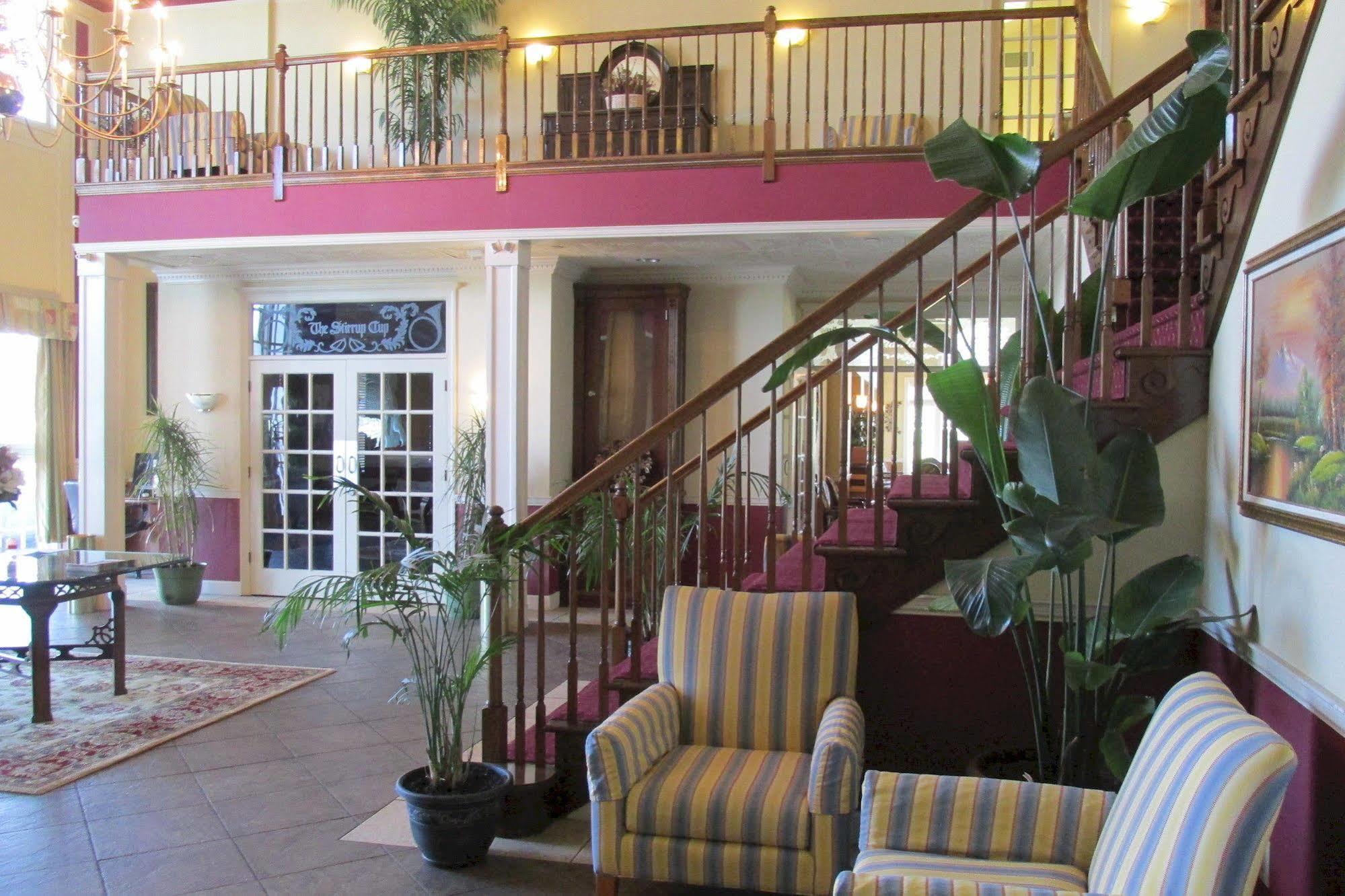White Columns Inn 汤姆森 外观 照片